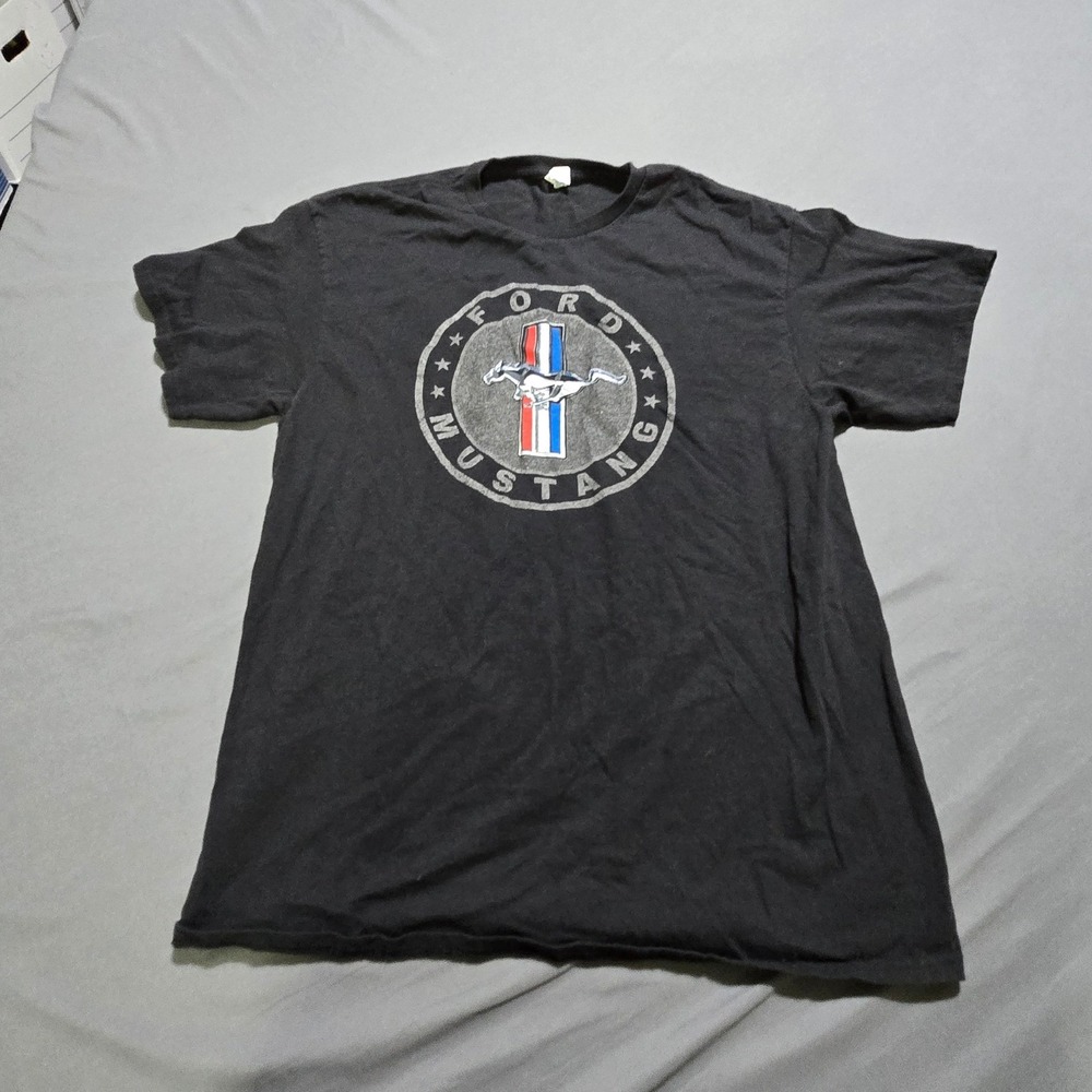 Ford Mustang Graphic Tee Mens Large Black Short Sleeve Pony Logo Cotton Shirt